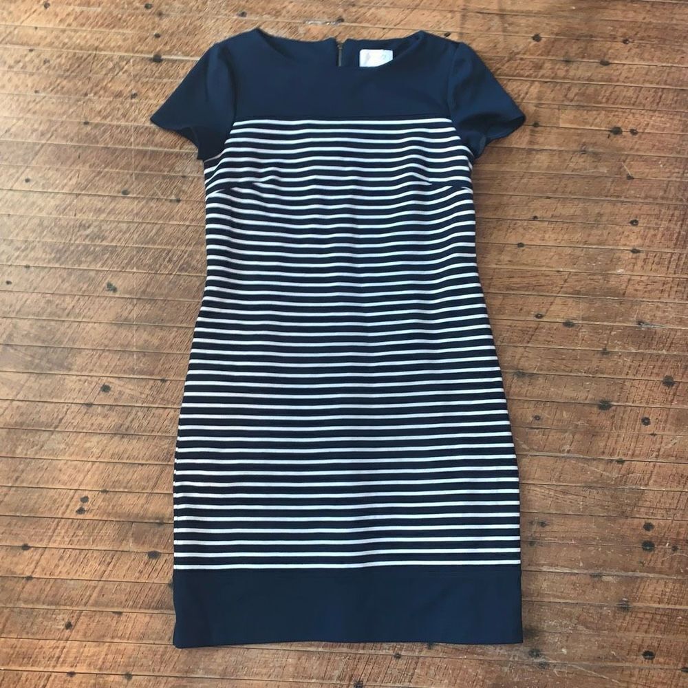 Laundry by Shelli Segal navy blue and white striped nautical 6 dress